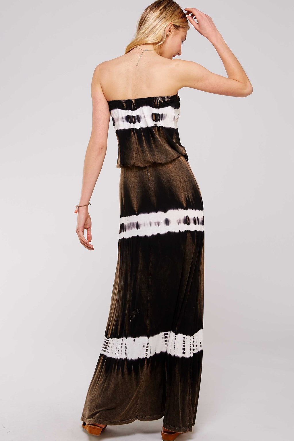 wholesale clothing, urban x, urban x clothing, urban x apparel, wholesale womens clothing,