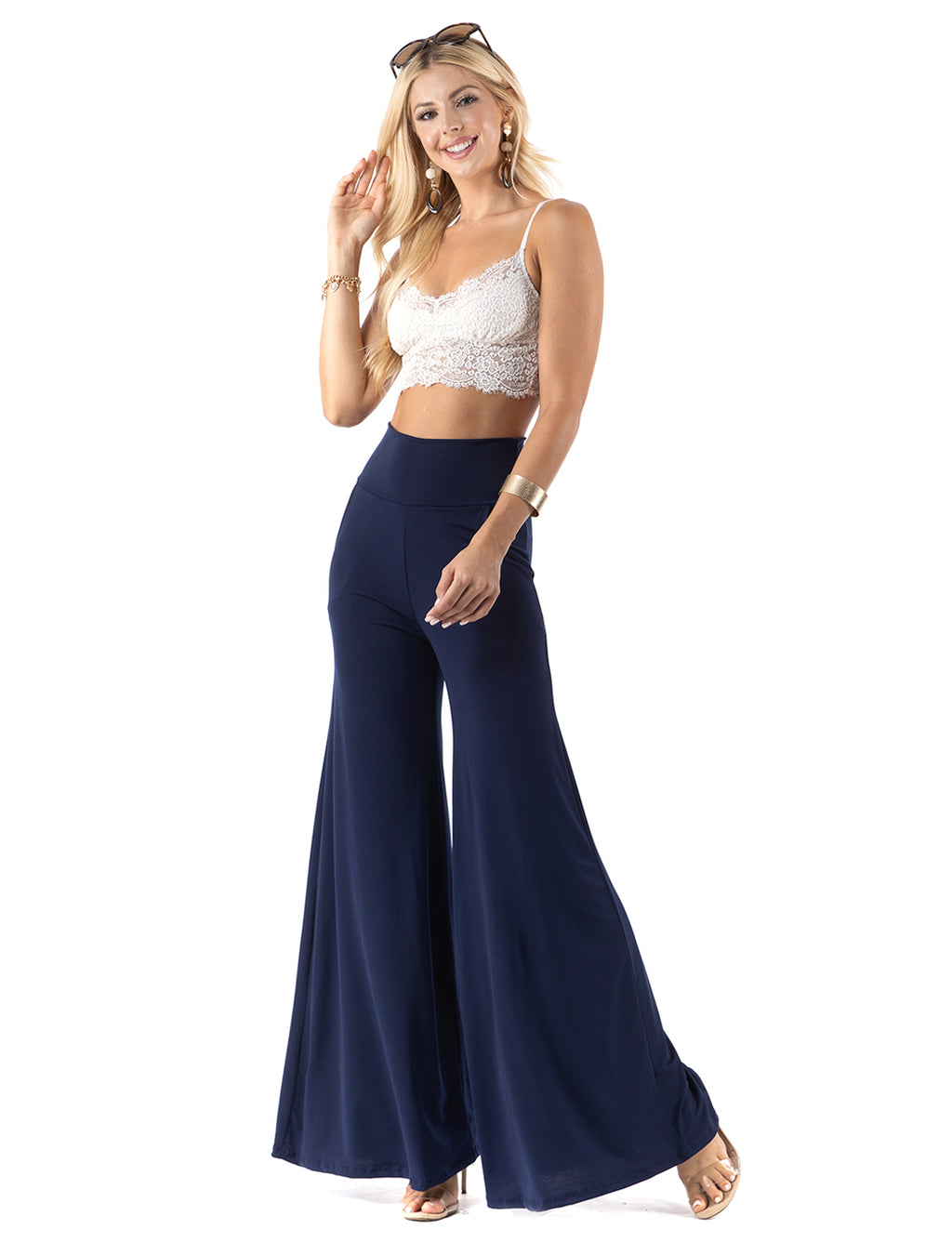 Beautiful woman wearing this amazing Navy High waist palazzo pants featuring pockets, wide legs, and a comfortable stretchy fabric Perfect during spring, summer,Concerts, Festivals, Dance, Brunch, Shopping, Weekend Getaway,Evening wear, Beach Day, Vacation, Dance, Poolside Parties,Casual day